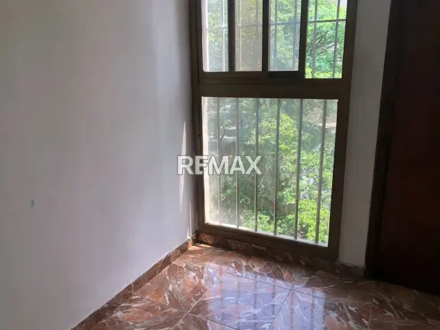 Se vende Apartamento en La Urbina: Impecable Estado, Inspección Oficial de Habitabilidad y Firma Inmediata - 12