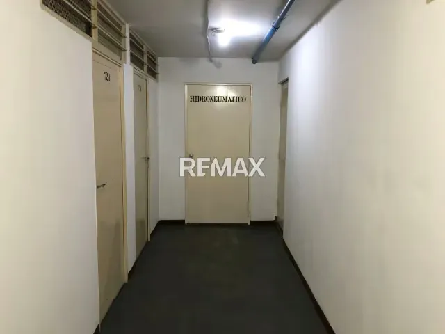 Se vende Apartamento en La Urbina: Impecable Estado, Inspección Oficial de Habitabilidad y Firma Inmediata - 18