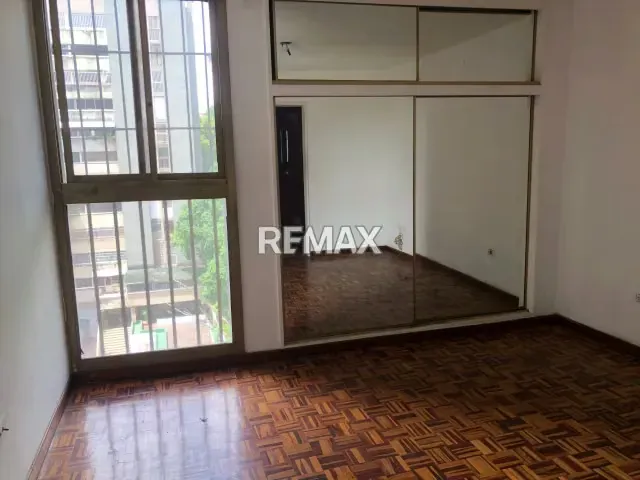 Se vende Apartamento en La Urbina: Impecable Estado, Inspección Oficial de Habitabilidad y Firma Inmediata - 7