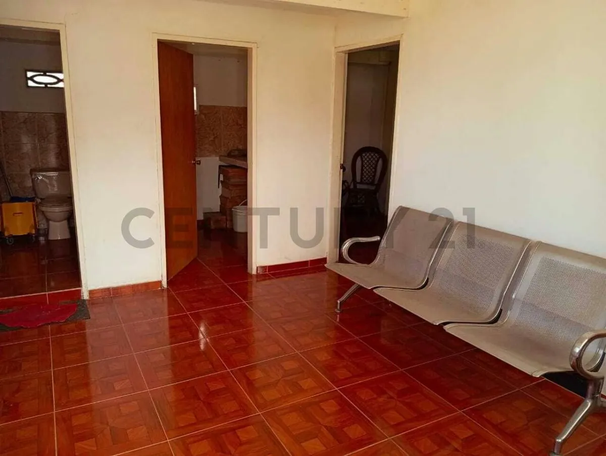 Venta de Propiedad Industrial Metalurgia con Galpon - 1328 m2 - 2