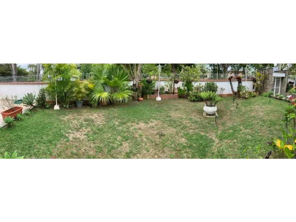 Vendo casa 600m2 Lomas de La Lagunita 0788 - 12