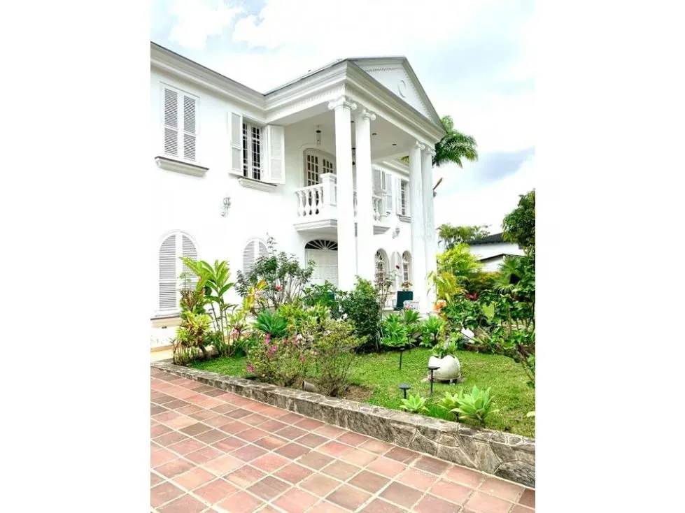 Vendo casa 600m2 Lomas de La Lagunita 0788 - 4