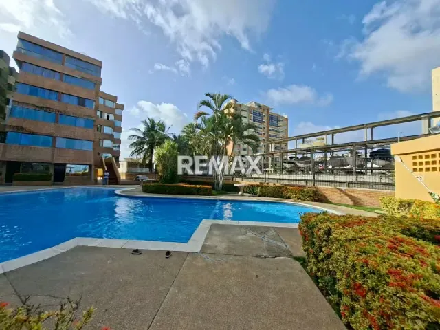 En Venta Apartamento Dúplex con Vista al Mar en Atlantys Suites en Tucacas