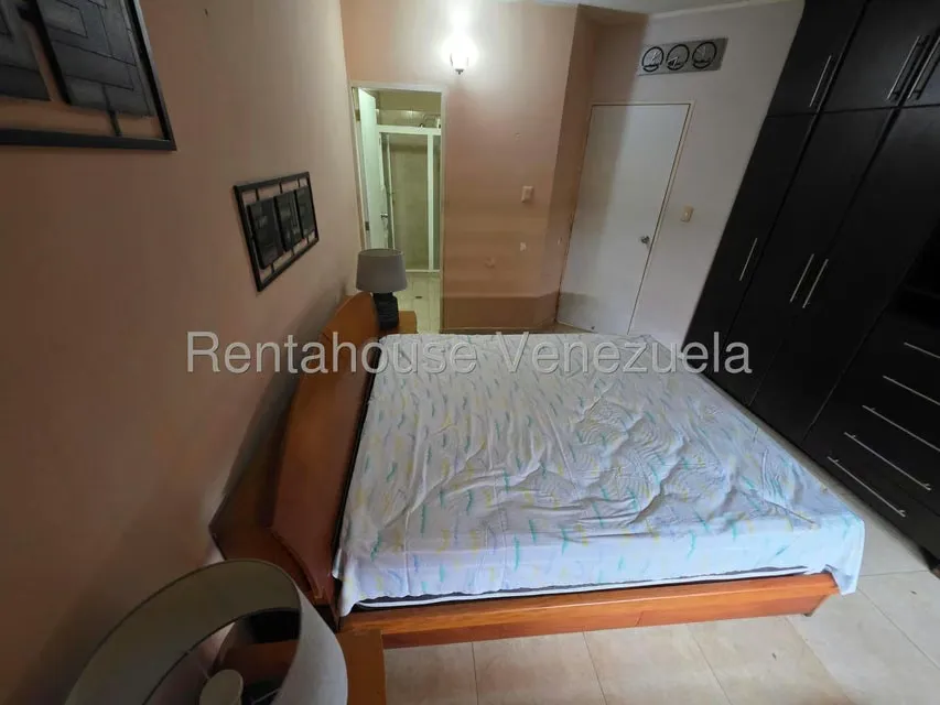 Apartamento (1 Nivel) en Alquiler en Calle Arismendi, Anzoategui - 22