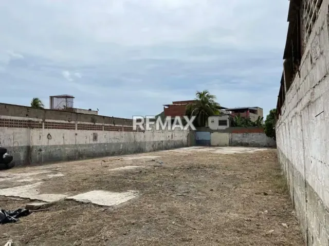 Terreno en Alquiler - CALLE RICAURTE - 8