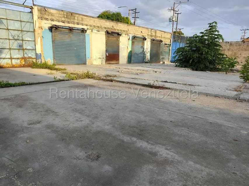 Terreno (Comercial) en Venta en Lizandro Alvarado, Carabobo - 17
