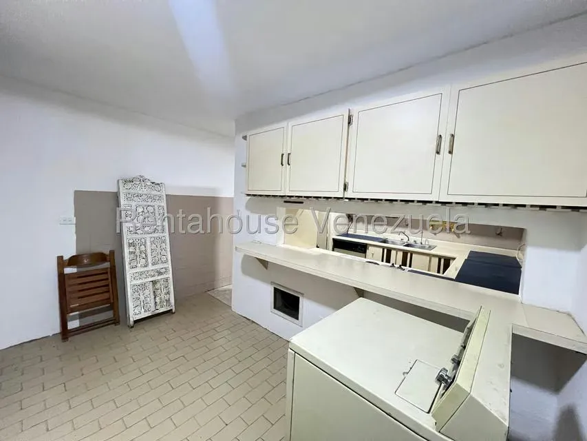 Casa (1 Nivel) en Alquiler en La Trinidad, Distrito Metropolitano - 13