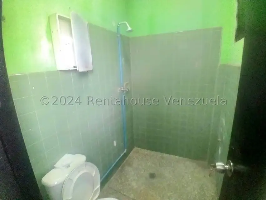 Local Comercial en Venta en Parroquia Catedral, Lara - 11