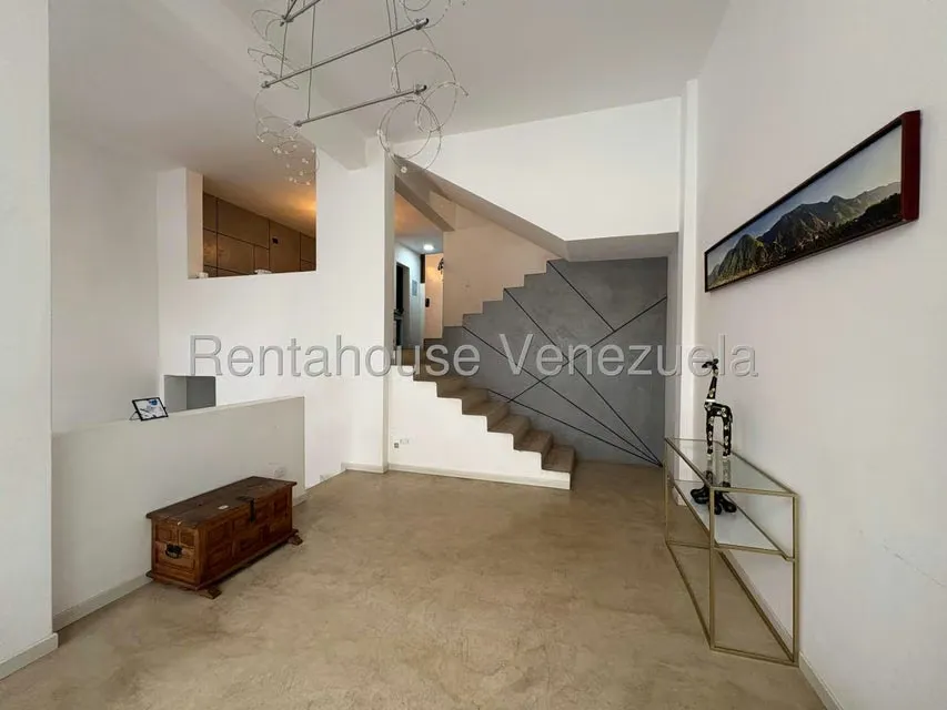 Casa (Multipes Niveles) en Venta en Lomas de La Trinidad, Distrito Metropolitano - 11