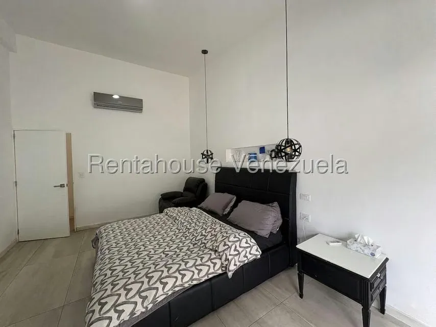 Casa (Multipes Niveles) en Venta en Lomas de La Trinidad, Distrito Metropolitano - 32