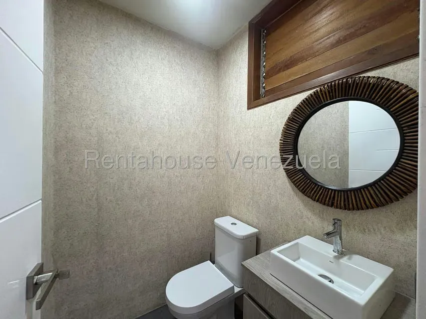 Casa (Multipes Niveles) en Venta en Lomas de La Trinidad, Distrito Metropolitano - 6