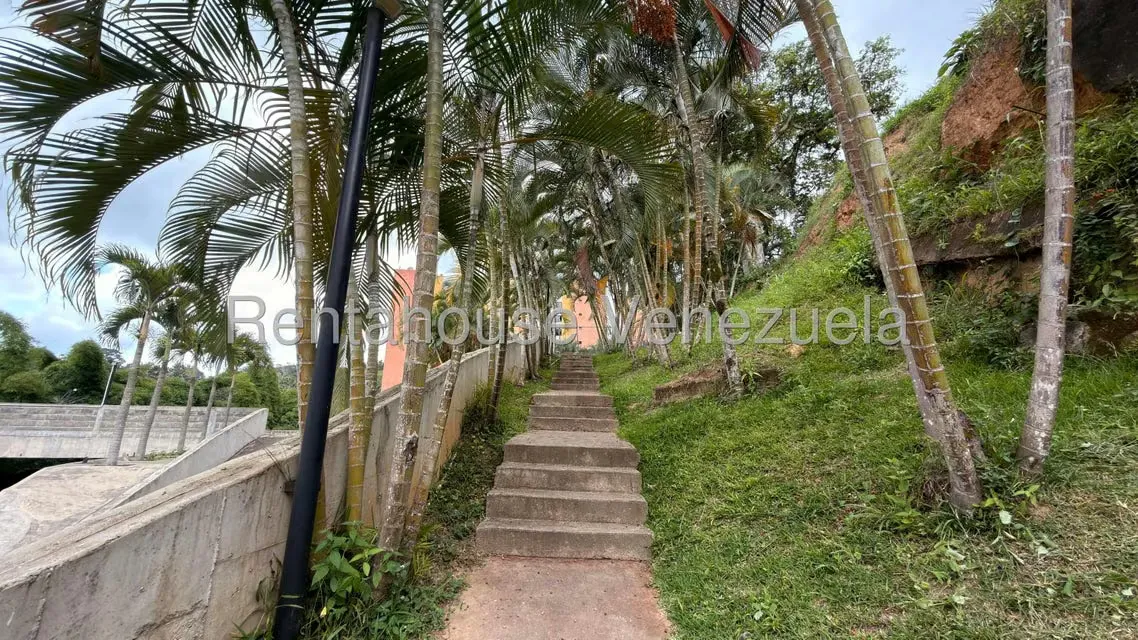 Apartamento (1 Nivel) en Venta en Parque Caiza, Distrito Metropolitano - 43