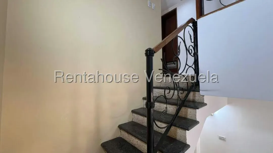 Townhouse (1 Nivel) en Venta en Circunvalacion Dos, Zulia - 14