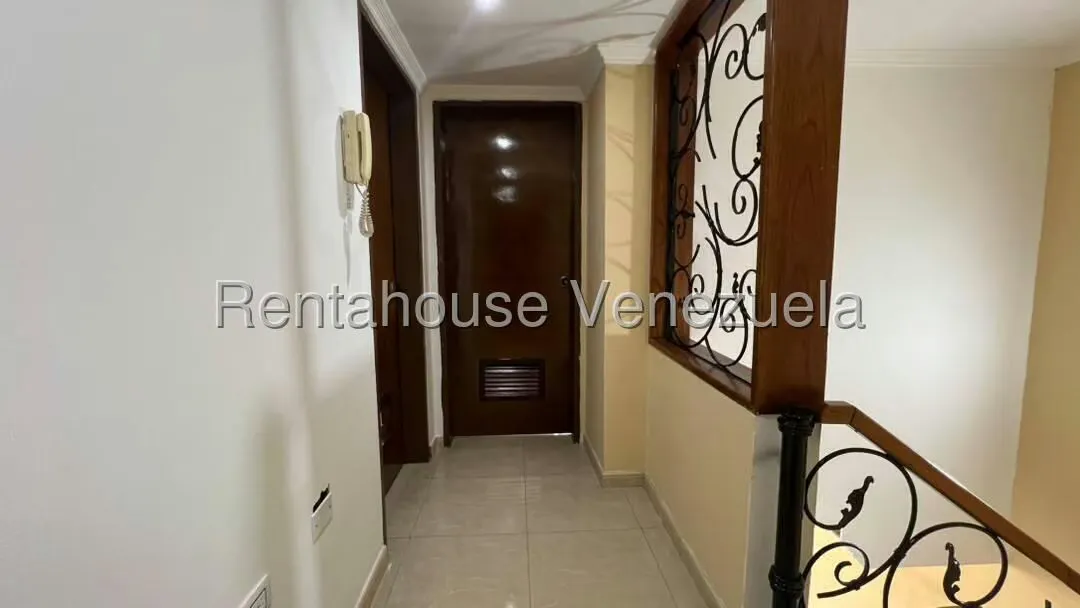 Townhouse (1 Nivel) en Venta en Circunvalacion Dos, Zulia - 16