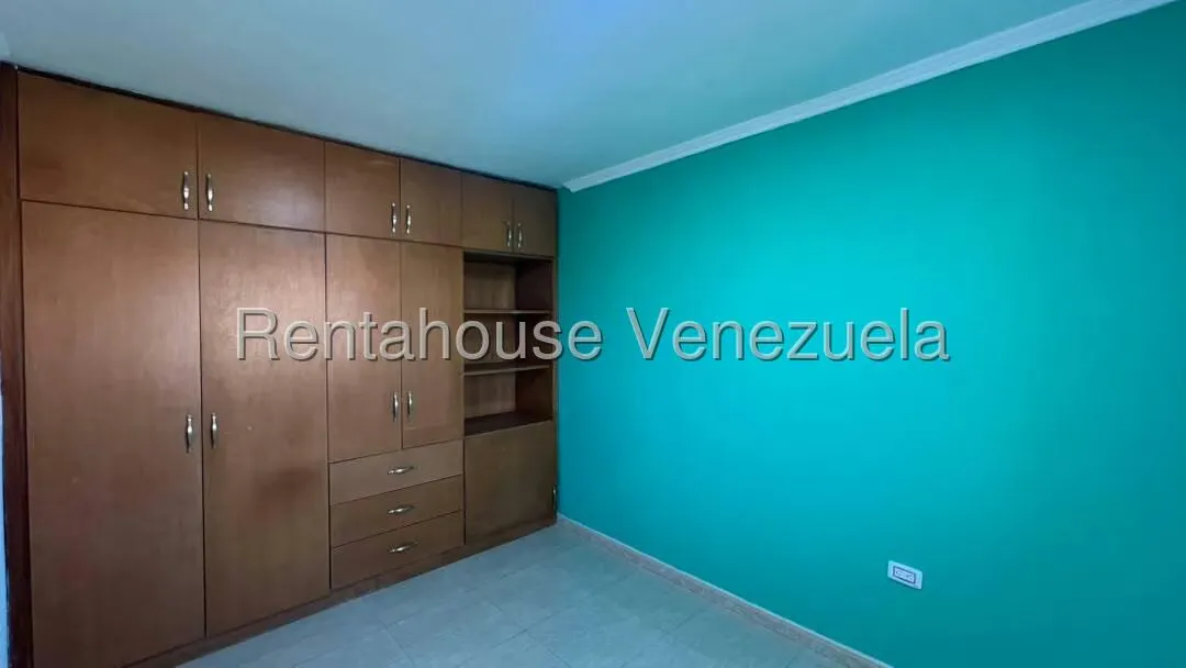 Townhouse (1 Nivel) en Venta en Circunvalacion Dos, Zulia - 25