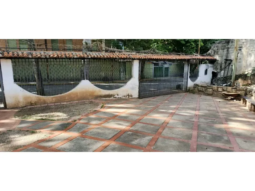 Alquilo anexo 100m2 Las Acacias 9316 - 19