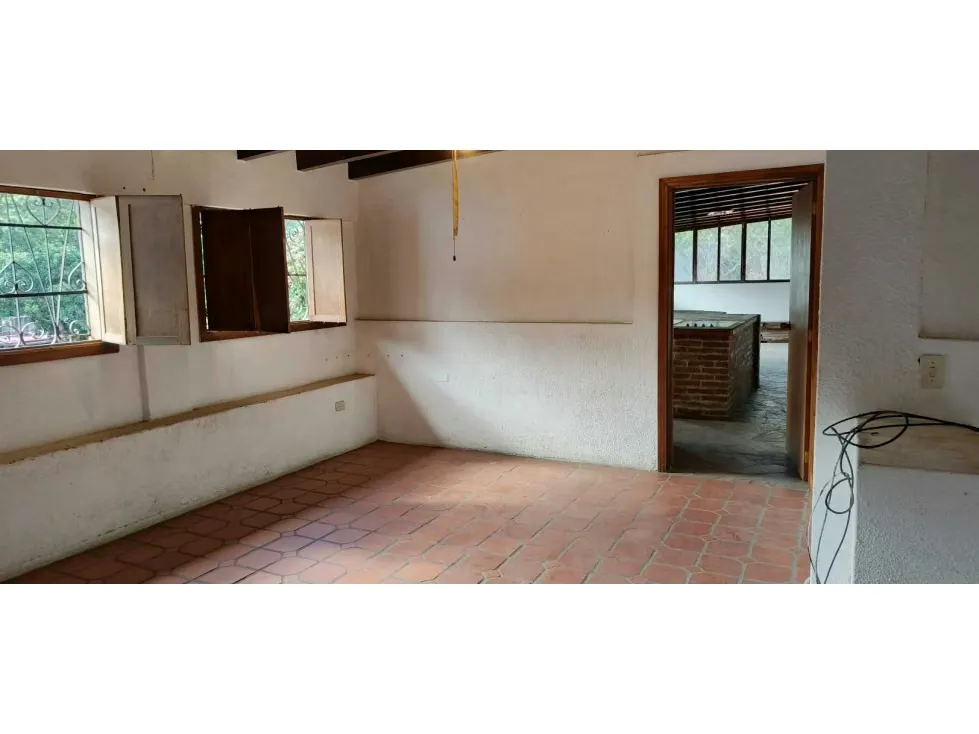 Alquilo anexo 100m2 Las Acacias 9316 - 10