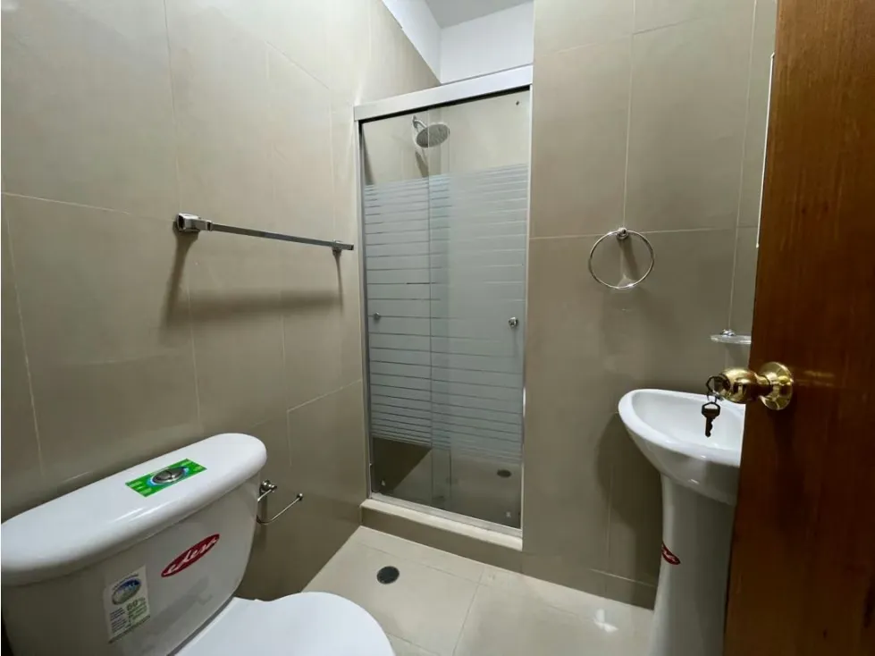 Vendo apartamento remodelado 240m2 La Castellana 4171 - 17