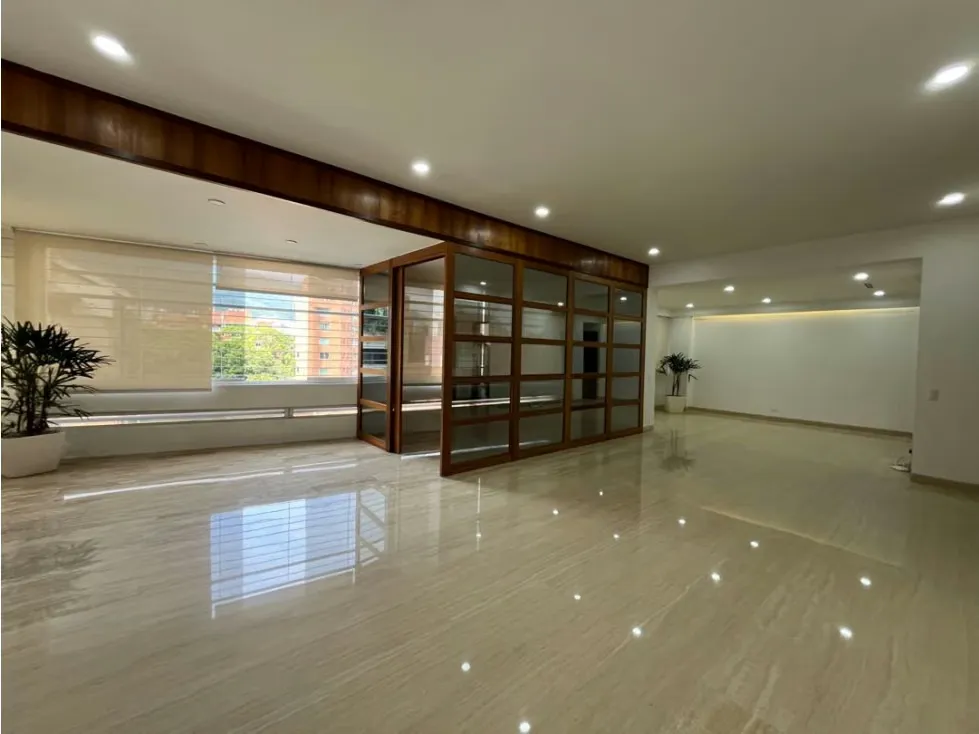 Vendo apartamento remodelado 240m2 La Castellana 4171 - 4