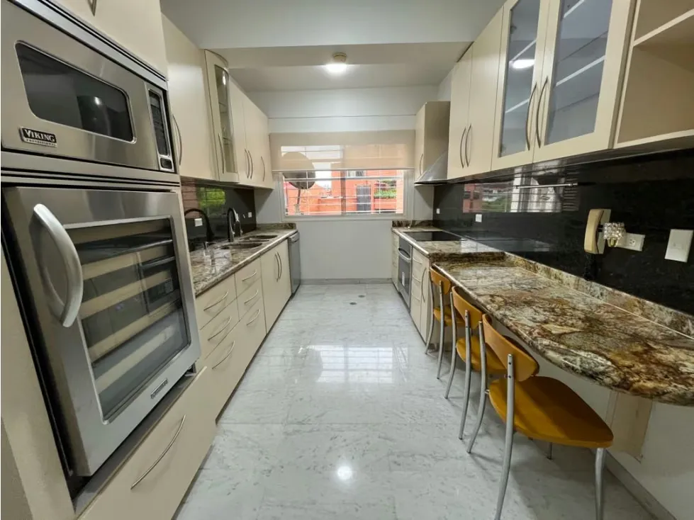 Vendo apartamento remodelado 240m2 La Castellana 4171 - 6