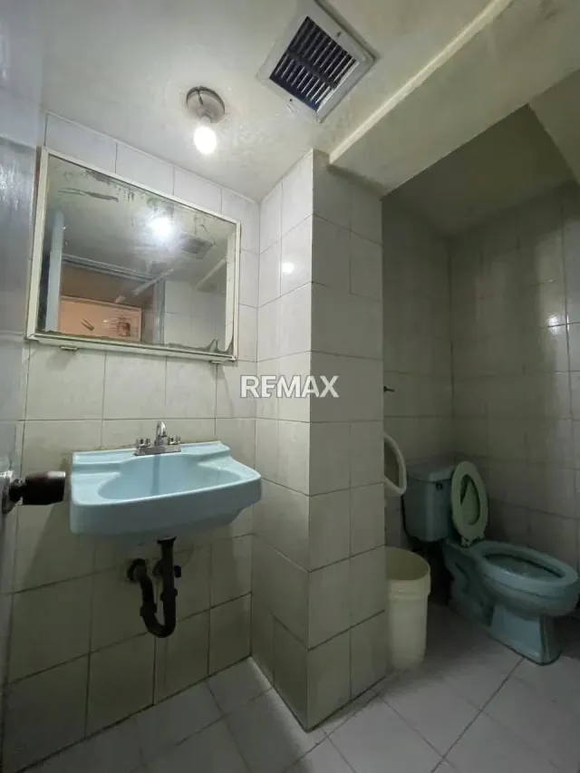 EXCELENTE OPORTUNIDAD DE NEGOCIO, FONDO DE COMERCIO VENTA MÁS LOCAL COMERCIAL EN LA CANDELARIA, AV. UNIVERSIDAD - 9