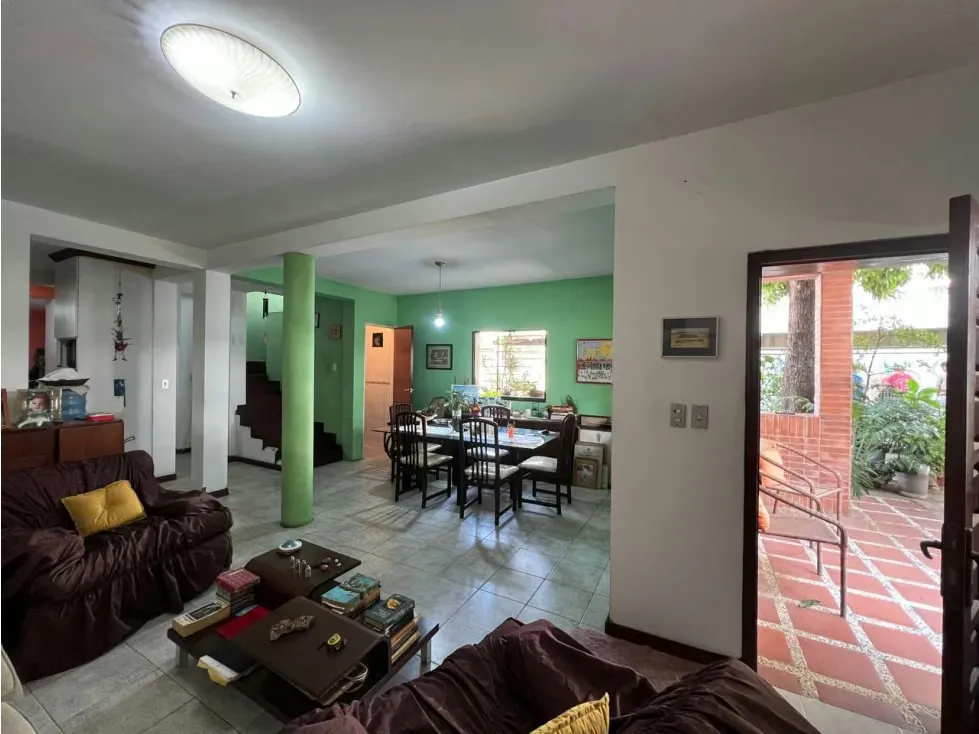 VENTA DE CASA EN LA URBANIZACIÓN MONTECRISTO - 3