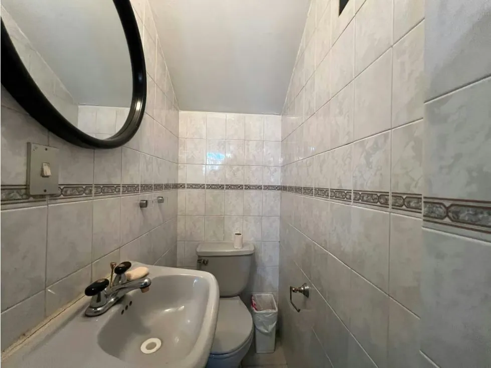VENTA DE CASA EN LA URBANIZACIÓN MONTECRISTO - 8
