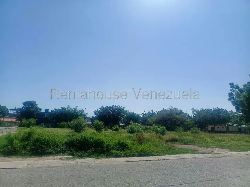 Terreno (Comercial) en Venta en Concordia, Zulia - 4