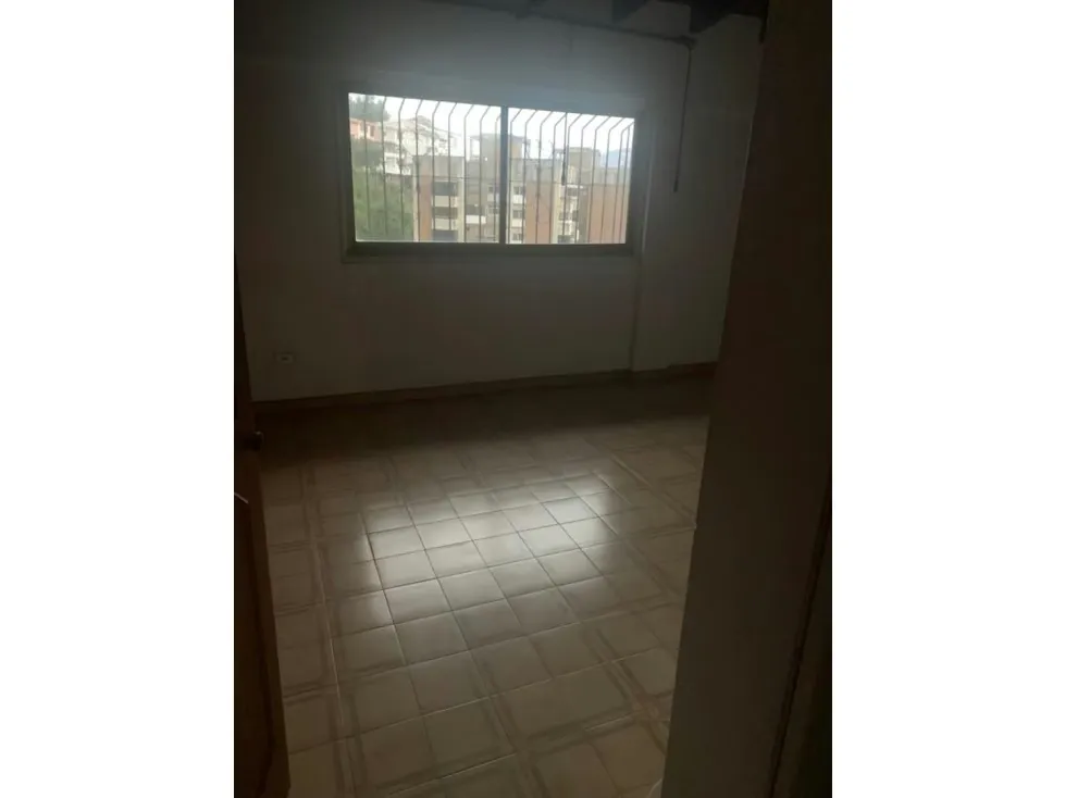 Vendo casa 600m2 4h/7b/4p Colinas de Bello Monte 8953 - 14