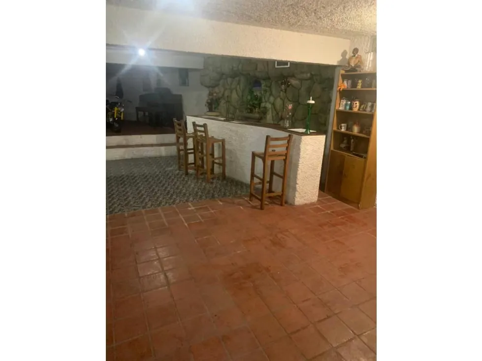 Vendo casa 600m2 4h/7b/4p Colinas de Bello Monte 8953 - 7