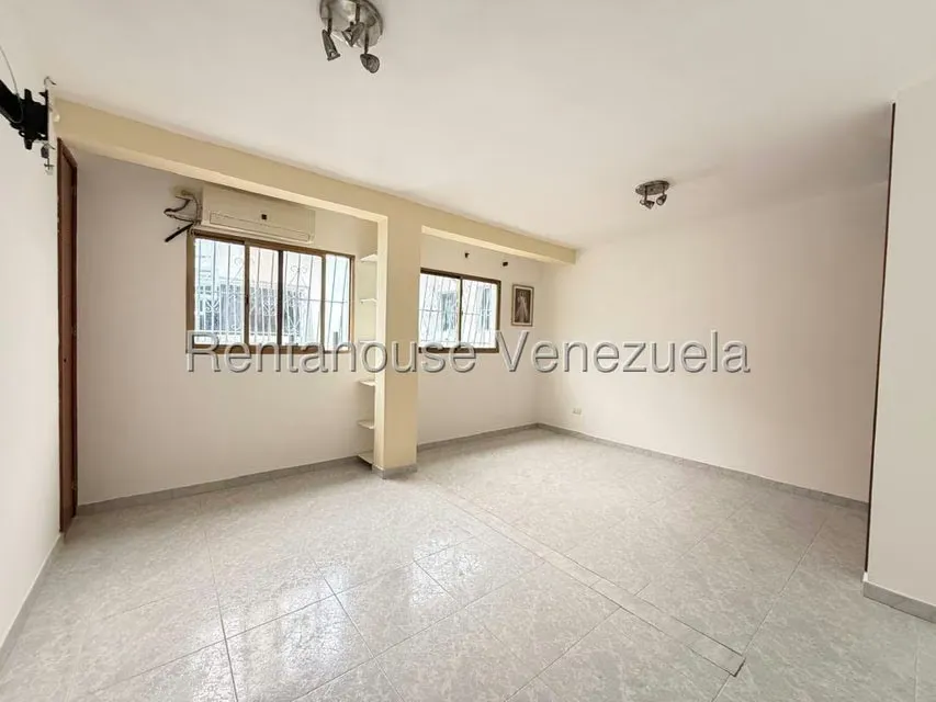 Casa (Multipes Niveles) en Venta en Montecristo, Distrito Metropolitano - 11