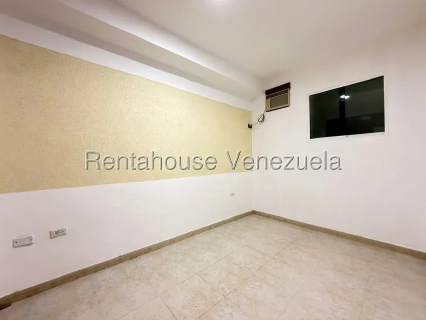 Casa (Multipes Niveles) en Venta en Montecristo, Distrito Metropolitano - 34