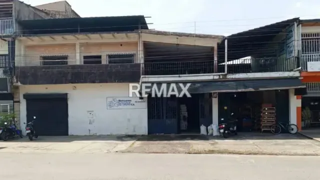 OPORTUNIDAD DE INVERSIÓN COMERCIAL EN EXCELENTE UBICACIÓN! Ubicado en la carrera 4 con calle 7 frente a la Panamericana en Coloncito Estado Táchira. - 2