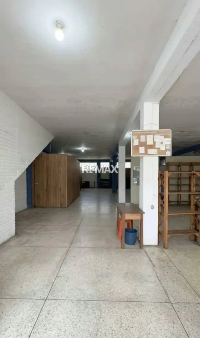 OPORTUNIDAD DE INVERSIÓN COMERCIAL EN EXCELENTE UBICACIÓN! Ubicado en la carrera 4 con calle 7 frente a la Panamericana en Coloncito Estado Táchira. - 5