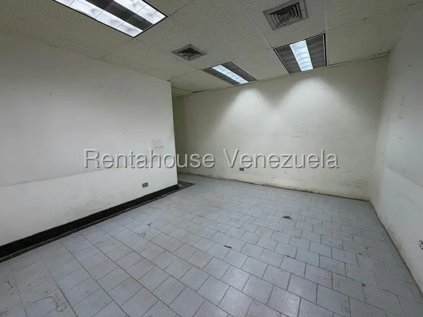 Oficina en Alquiler en El Rosal, Distrito Metropolitano - 14