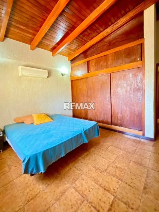 Casa en Venta en Porlamar Sector Genovés | 4 Hab y 3 Baños - 5