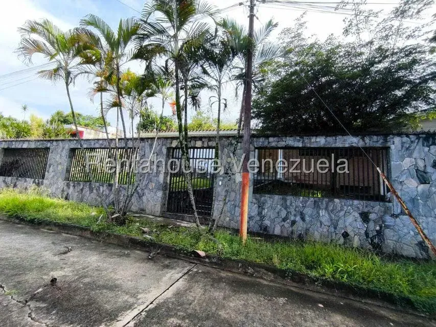 Casa (Duplex) en Venta en Los Colorados, Carabobo