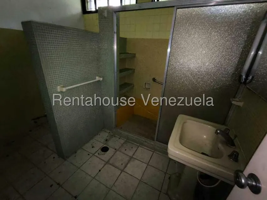 Casa (Duplex) en Venta en Los Colorados, Carabobo - 16