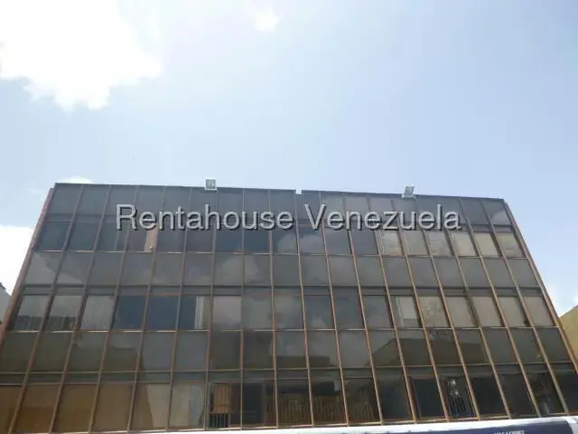 Oficina en Alquiler en La Urbina, Distrito Metropolitano