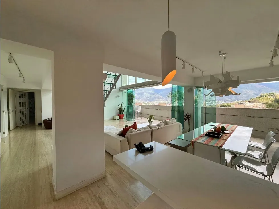 Se vende PH 220m² 3h+1s/3b+1s/3e Las Mesetas de Santa Rosa de Lima - 9