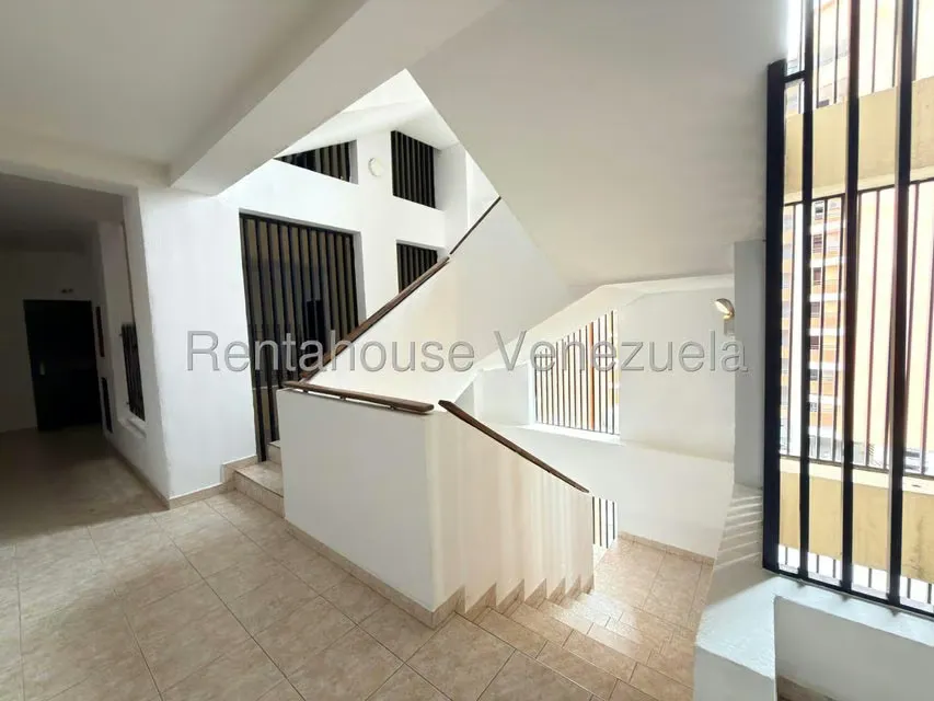 Apartamento (1 Nivel) en Venta en Zona Este, Lara - 21