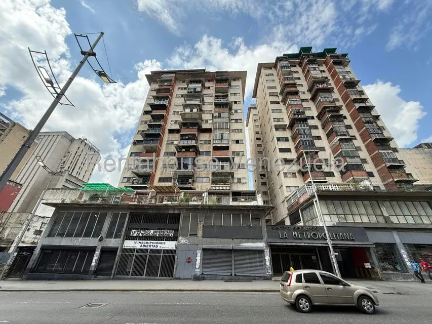 Apartamento (1 Nivel) en Venta en Parroquia La Candelaria, Distrito Metropolitano