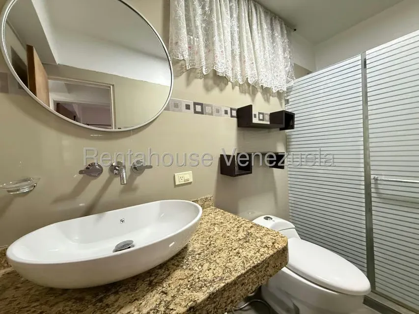 Apartamento (1 Nivel) en Venta en Parroquia La Candelaria, Distrito Metropolitano - 18