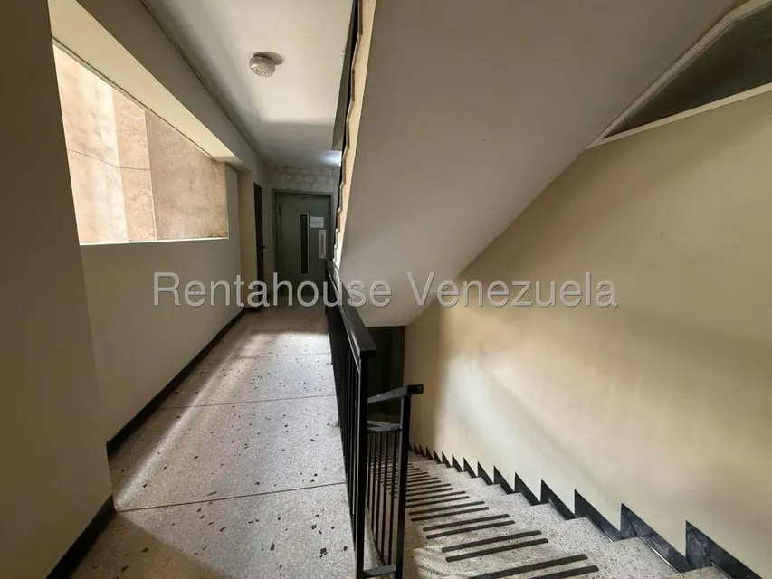 Apartamento (1 Nivel) en Venta en Parroquia La Candelaria, Distrito Metropolitano - 35