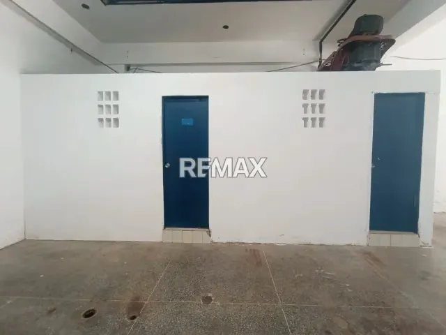 ALQUILER DE GALPÓN COMERCIAL EN AV. PERIMETRAL DE CUA, SECTOR APARAY, EDO. MIRANDA. - 10