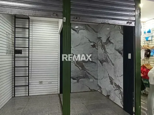 ALQUILER DE LOCAL COMERCIAL EN CHACAO, CENTRO DE COMPRAS MERPOESTE. - 4
