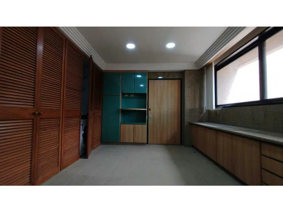 SE ALQUILA Apartamento 4h-4b-2p. parte Alta Los Palos Grandes - 15