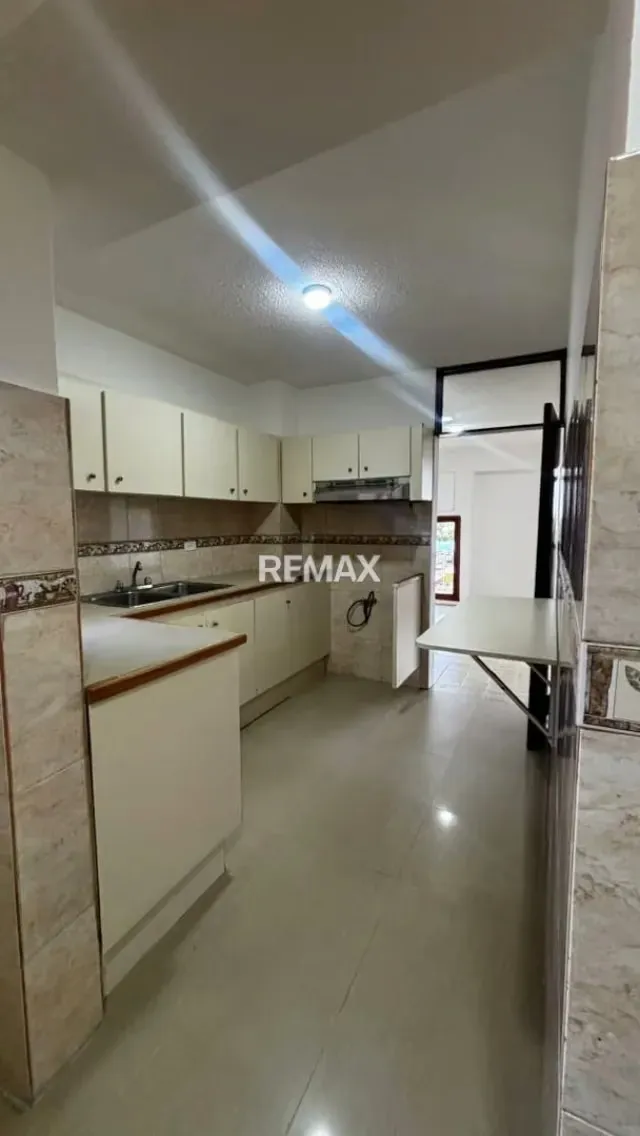 APARTAMENTO EN CONJUNTO RESIDENCIAL LAS VISTAS - 4