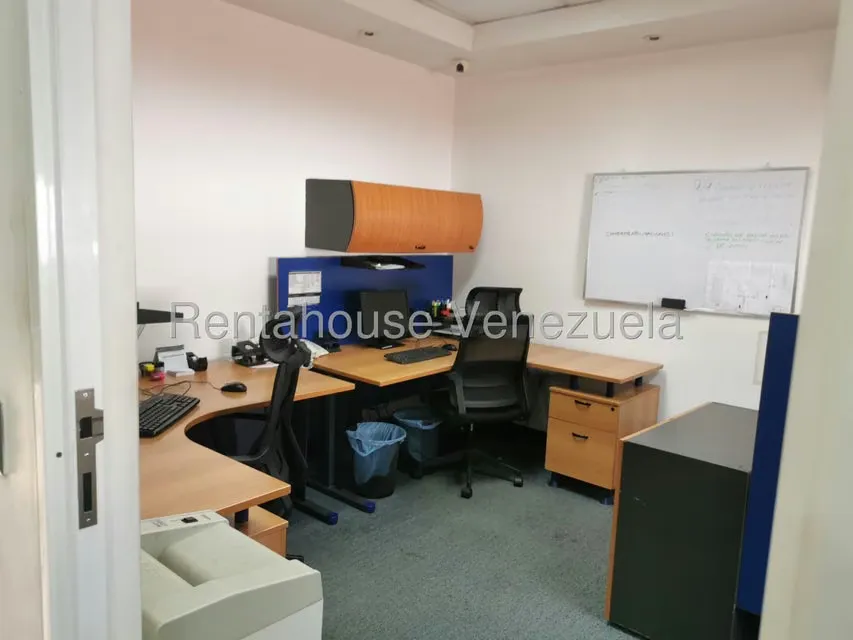 Oficina en Alquiler en La Trinidad, Distrito Metropolitano - 12