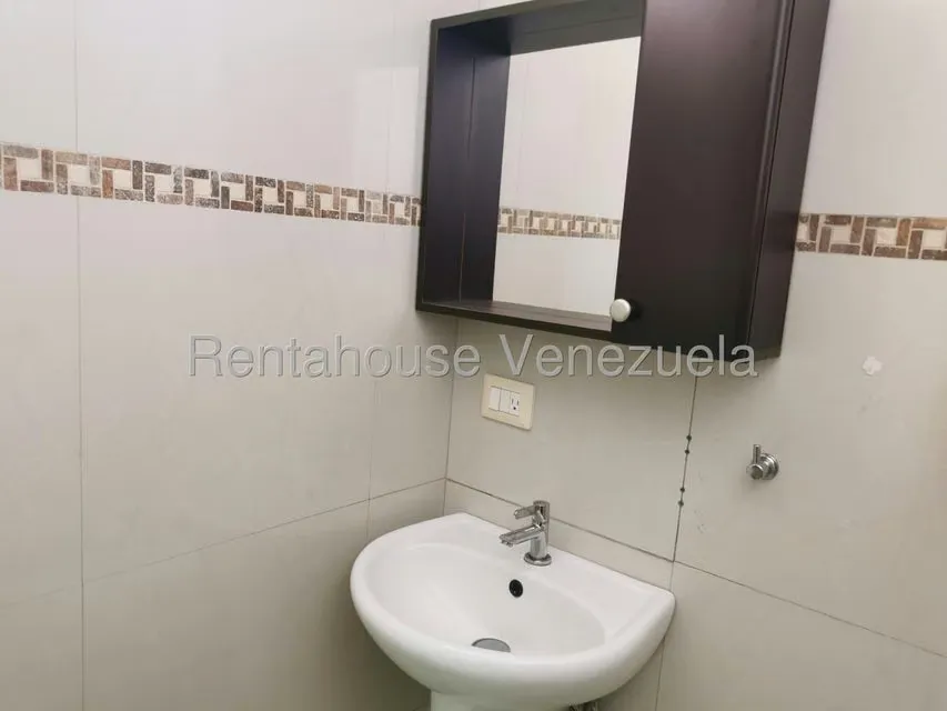 Oficina en Alquiler en La Trinidad, Distrito Metropolitano - 23
